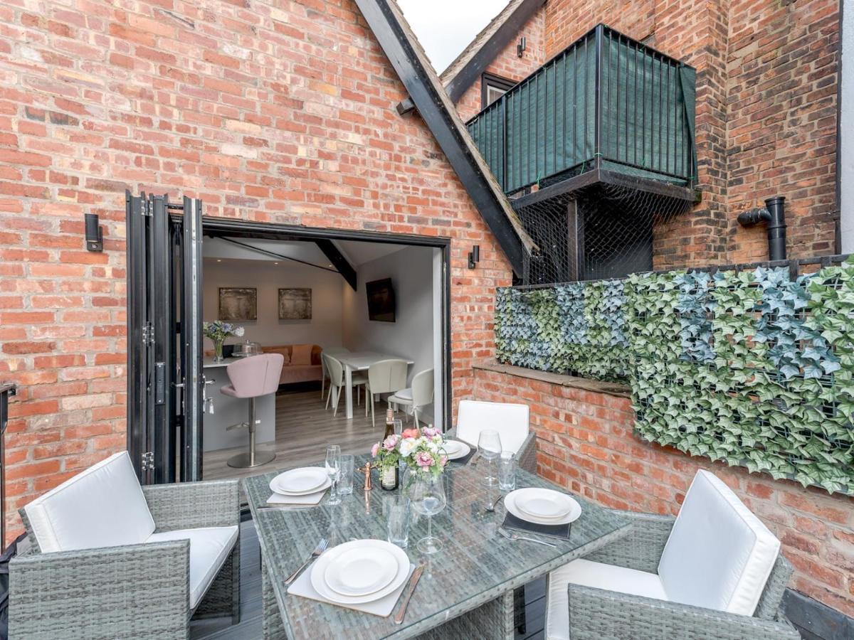 Pass The Keys Dahlia Contemporary Town Centre Apartment Shrewsbury Buitenkant foto
